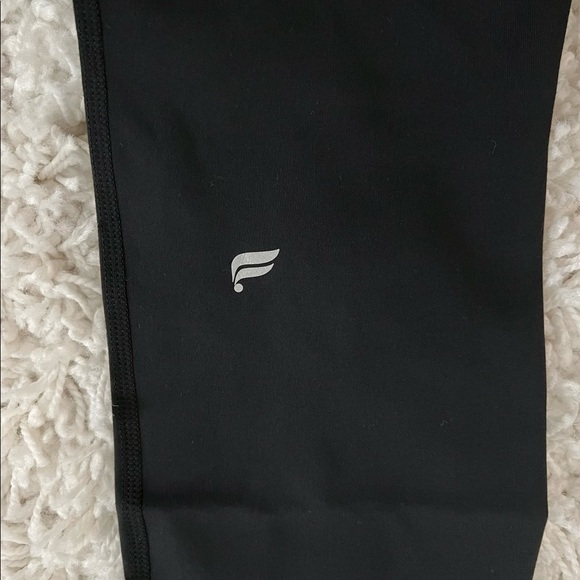 High-Waisted Pureluxe Crossover 7/8 Legging - Picture 3 of 5